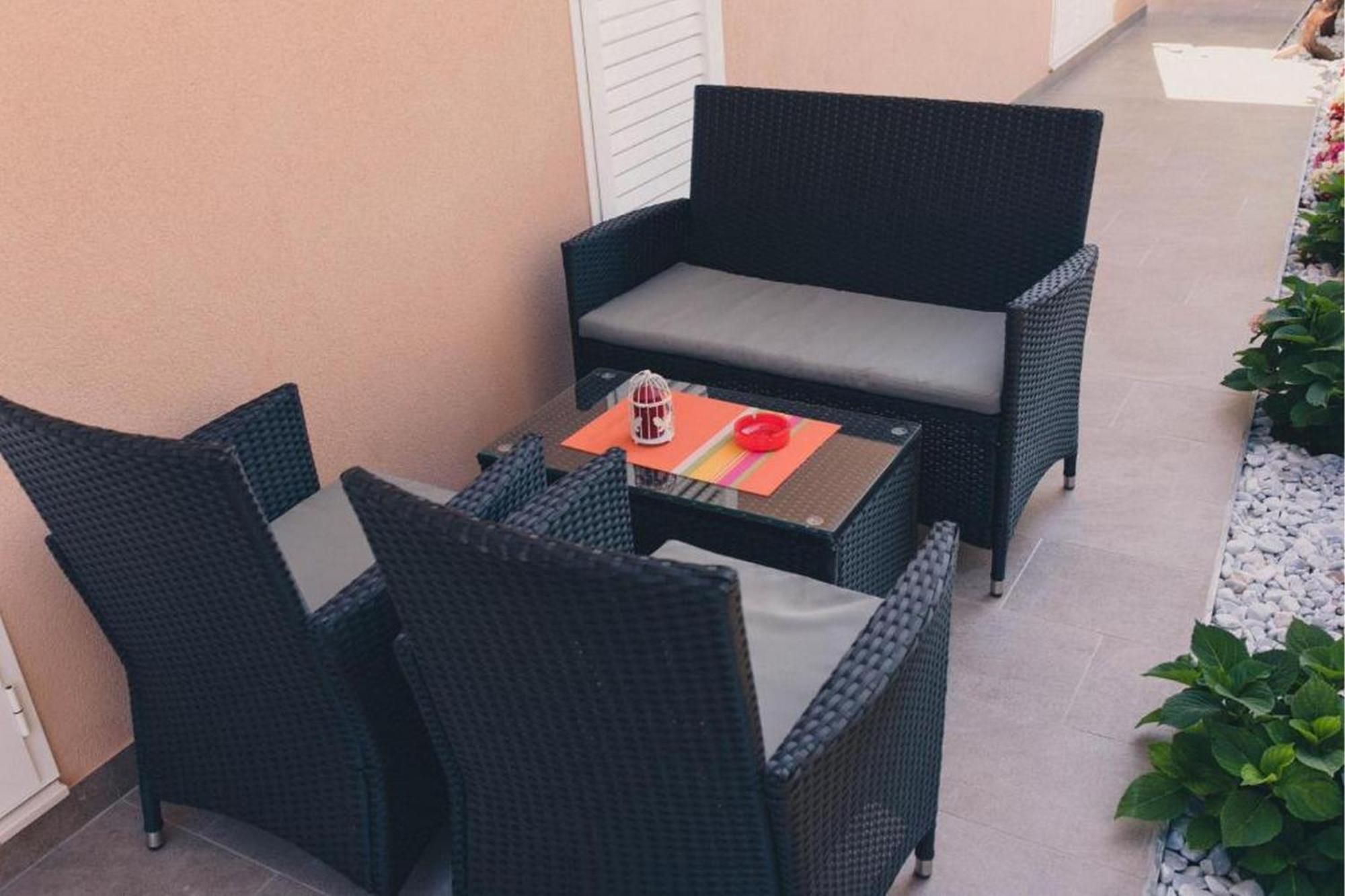 Apartments Sunny Garden Brodarica  Rom bilde